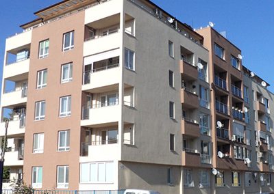 Жилищна сграда в кв. Изток
